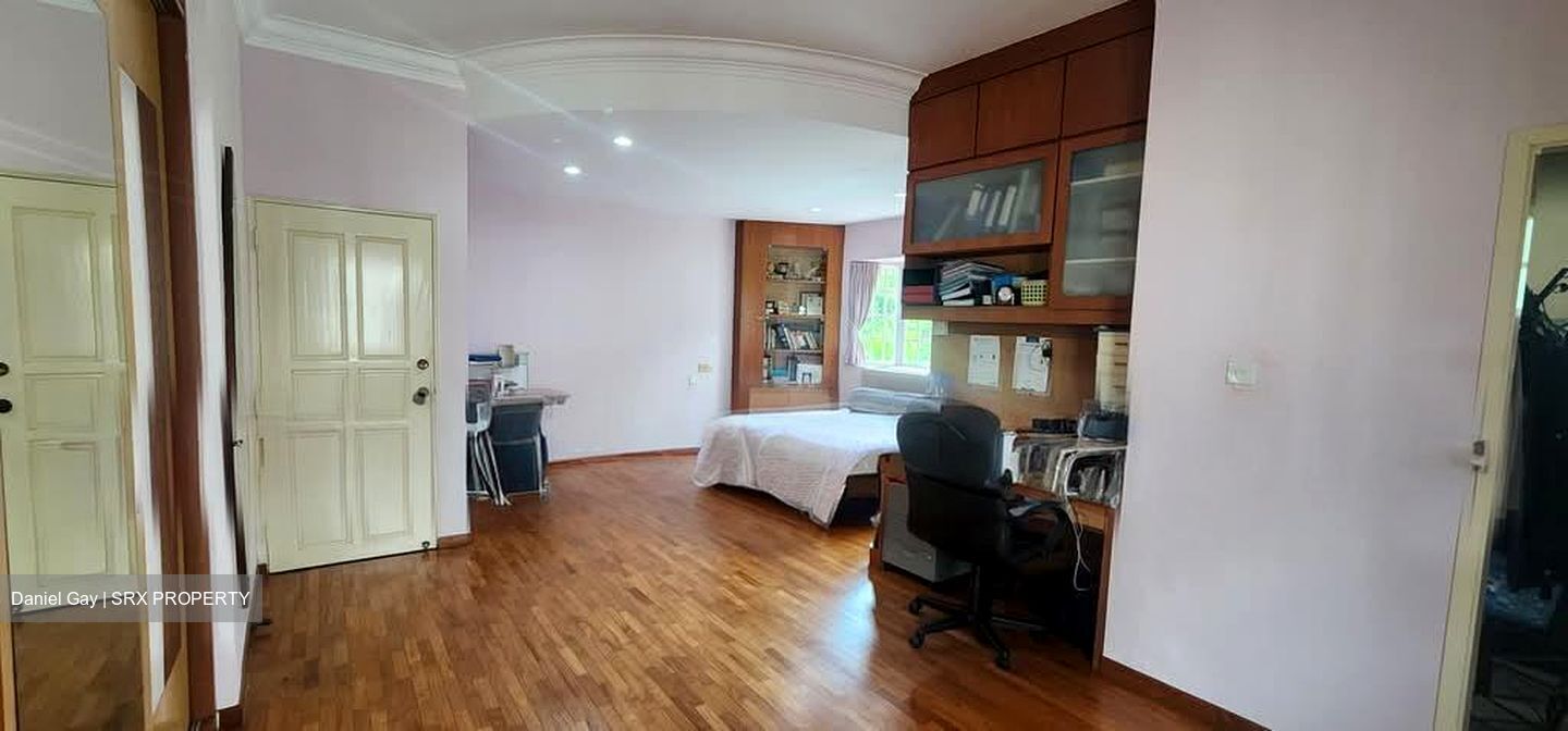 Seletar Garden (D28), Terrace #582950891